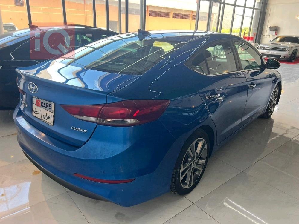 هیۆندای ئەلەنترا